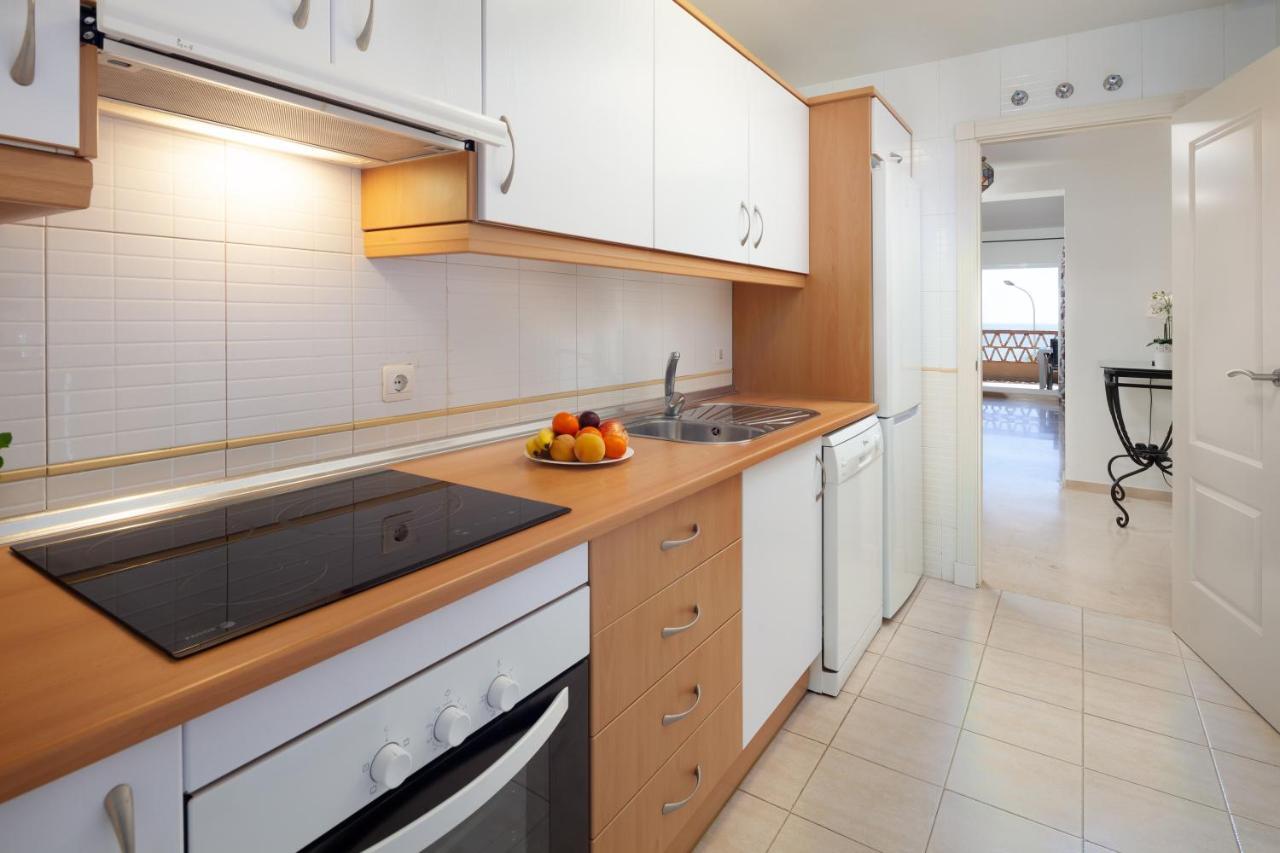 Sea View Apartment Торрокс-Коста Экстерьер фото